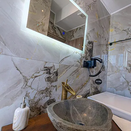 Apartment Ionian Pearl And